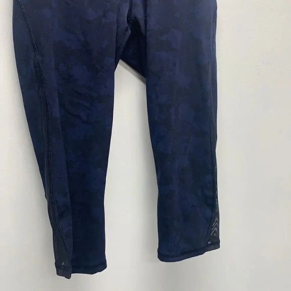 Lululemon Train Times Crop Camouflaged Midnight Navy Black W6AK0S Leggings 6 - Picture 8 of 11